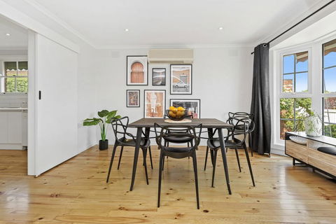 YIN-YANG - MOUNT ELIZA - Accommodation Perth 0