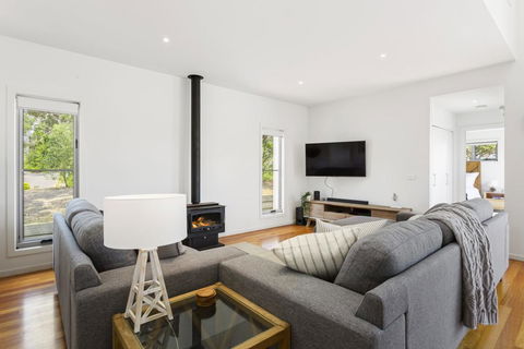 YOU, ME AND THE SEA - BLAIRGOWRIE - Accommodation Perth 1