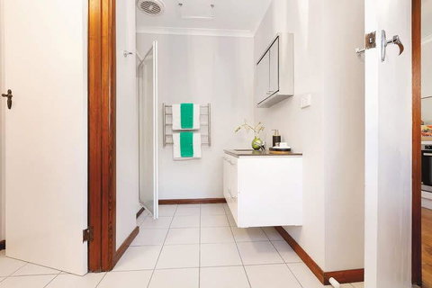 Your Ballarat Home - Accommodation Perth 2
