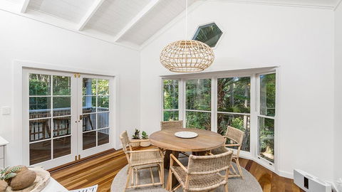Your Luxury Escape - Bel Ombre - Palm Tree Retreat - Accommodation Perth 2