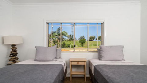 Your Luxury Escape - Byron Sunset Breeze - Accommodation Perth 2