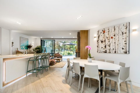 Your Luxury Escape - Ground Luxury - Accommodation Perth 3