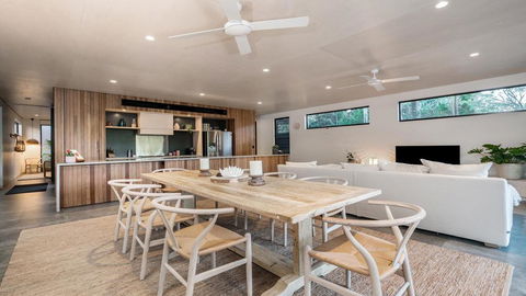 Your Luxury Escape - Tallowood - Suffolk Park - Accommodation Perth 2