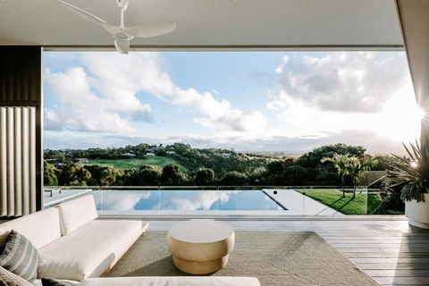 Your Luxury Escape - The Retreat - Accommodation Perth 0
