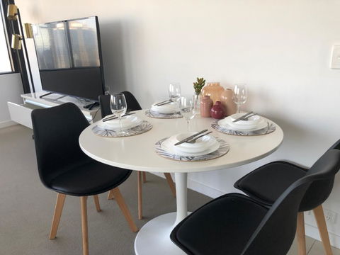 Your Melbourne Home In Free Tram Zone With Great City Lifestyle - Accommodation Perth 2