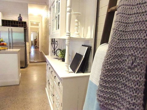 YSG The Edward Townhouses 155 And 157 - Steps To Town - Accommodation Perth 3