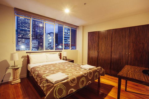 YTI Garden Hotel - Accommodation Perth 2