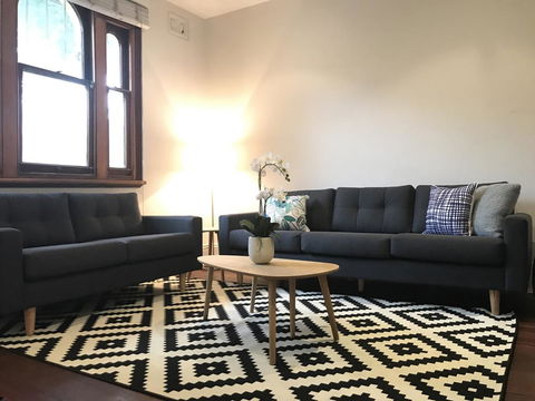 Zaara - Accommodation Perth 2