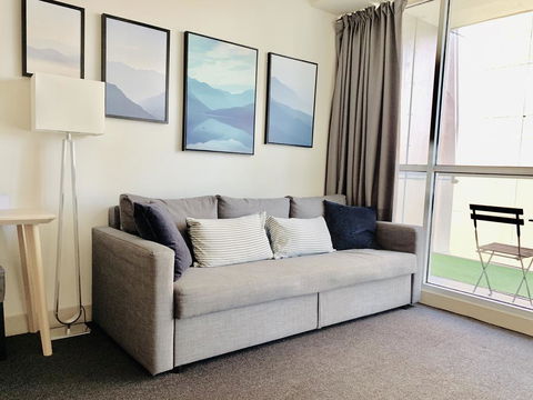 ZEN Homes On Collins - Accommodation Perth 0