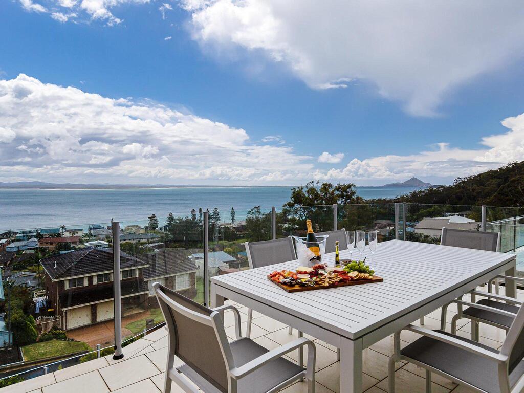 Corlette NSW Accommodation Perth