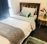 Haven Family dog freindly  close to Hospital Airport Bunnings