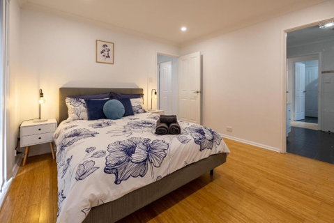 5 Swan Valley Special 3br 15 Bth - Accommodation Perth 1