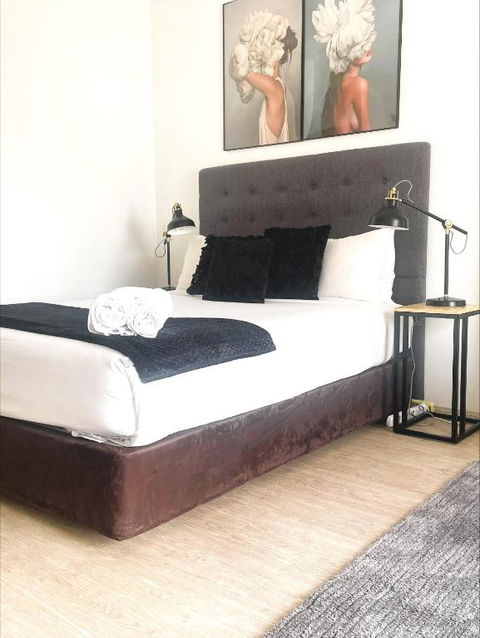 806 Deluxe Delight Concert Hall Studio - Accommodation Perth 2