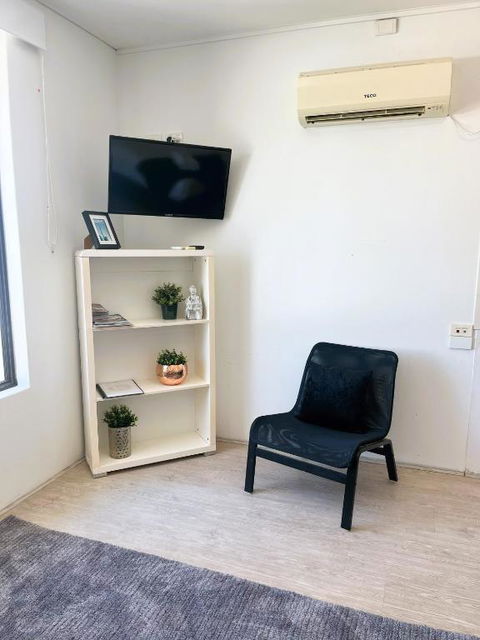 806 Deluxe Delight Concert Hall Studio - Accommodation Perth 4