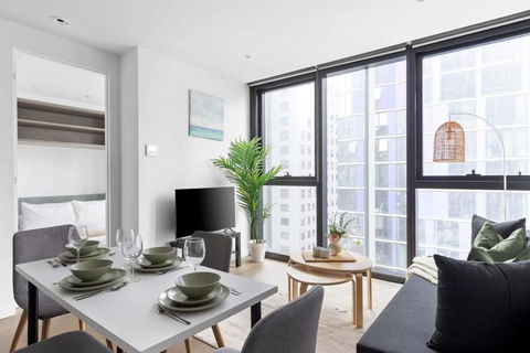 A 2BR Apt Near Melbourne Central & QV Market - Accommodation Perth 0