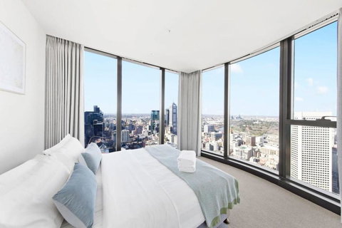A 3BR Apt Next To Melbourne Central FREE Parking - Perth Resorts 1