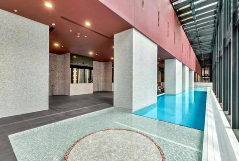 A 3BR Apt Next To Melbourne Central FREE Parking - Perth Resorts 2