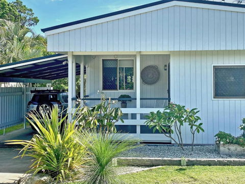 A AMITY BEACH BABY - Accommodation Perth 0