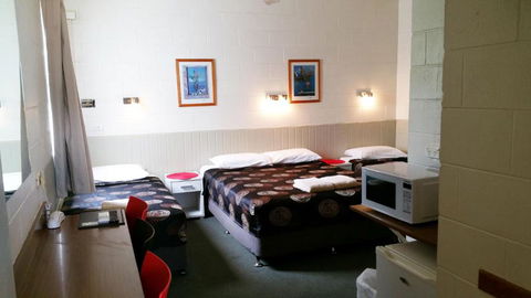A&A Lodge Motel - Accommodation Perth 1