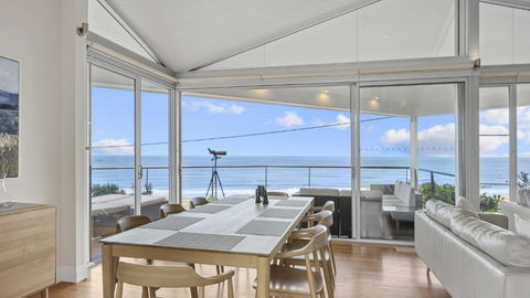 A Beachside Getaway - 8 - Accommodation Perth 0