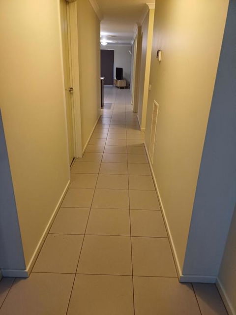 A Beautiful And Spacious Home - Accommodation Perth 0