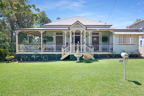 A Charming Queenslander - Accommodation Perth 4