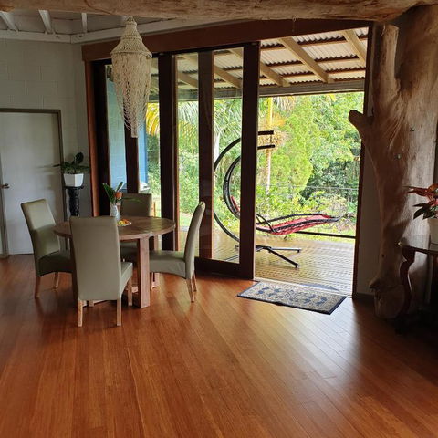 A Daintree Garden - Perth Resorts 3