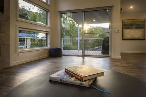 A Pear Tree Loft - Accommodation Perth 3