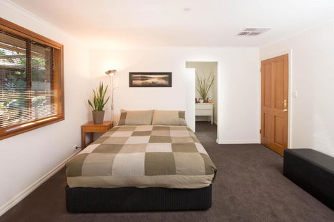 A Suite Spot In The Hills - Accommodation Perth 1