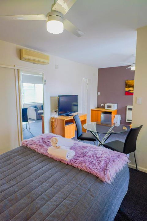 Abbotsleigh Motor Inn - Accommodation Perth 3