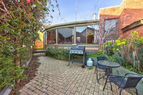 Above Sunset - Accommodation Perth 3