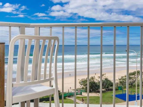 Absolute Beachfront Apartment In Paradise - Accommodation Perth 0