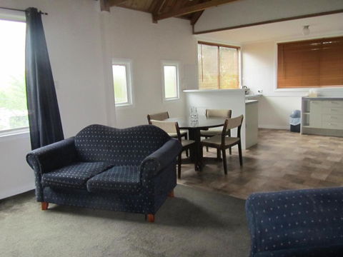 Acacia Cottage - Accommodation Perth 4