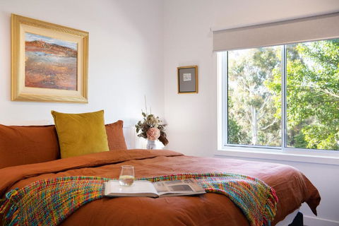 Acacia House - Accommodation Perth 3