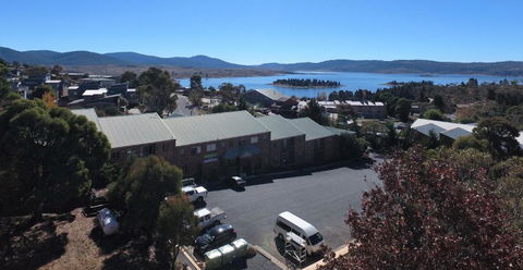 Acacia Snowy Motel - Accommodation Perth 0