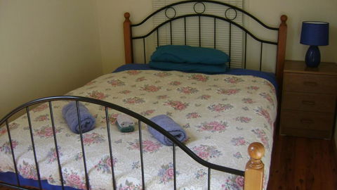 Accommodation Sydney North - Forestville 4 Bedroom 2 Bathroom Pet Friendly House - Accommodation Perth 2