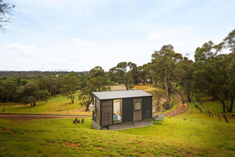 Acre Away By Tiny Away - Accommodation Perth 4