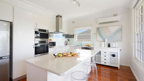 Adelong - Accommodation Perth 1