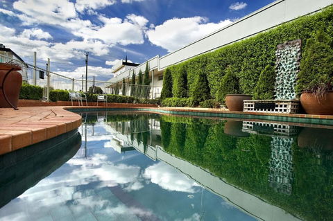 Admiralty Inn - Accommodation Perth 0