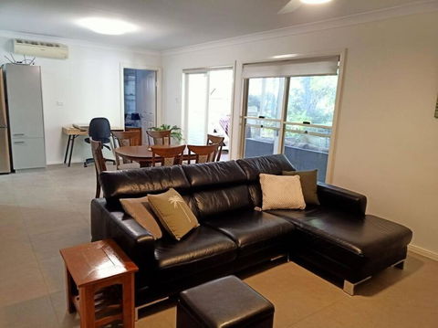 Adorable Private 2 Bedroom Guest Suite + Pool - Accommodation Perth 2