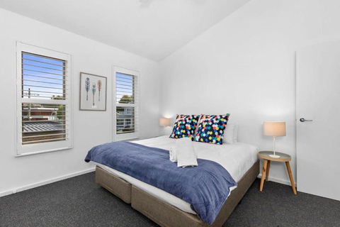 Adrift At Ocean Grove - Accommodation Perth 4
