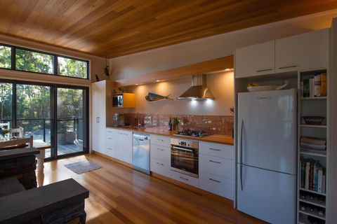 Adventure Bay Beach House - Accommodation Perth 1