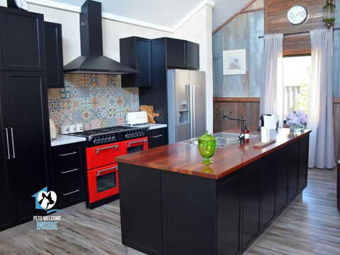 A Beautiful New Property, Walking Distance To The Beach In Esperance WA! - Accommodation Perth 4