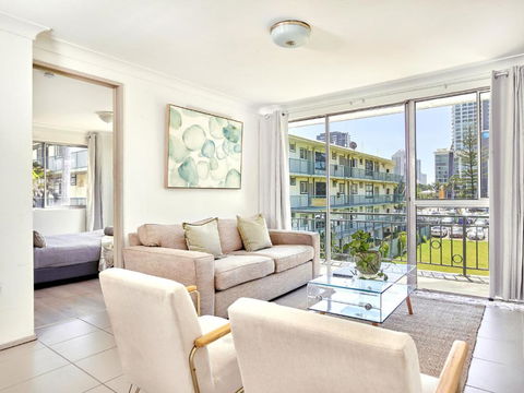 Affordable Accommodation In The Heart Of Surfers Paradise - Accommodation Perth 0