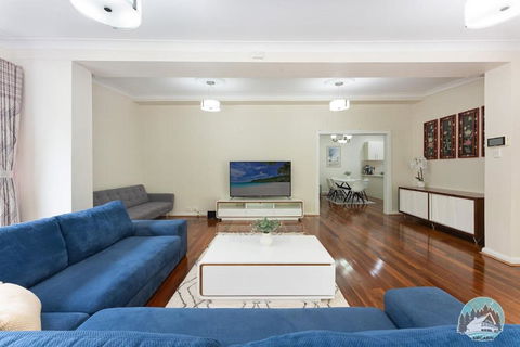 Aircabin - Denistone - 3 Beds Lovely House - Accommodation Perth 0