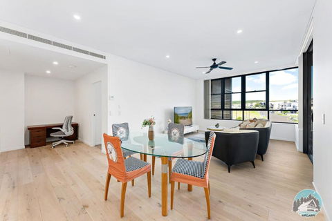 Aircabin - Shell Cove - Next To Marina - 2BR Apt - Accommodation Perth 3