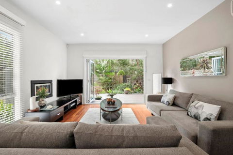 Aireys Oasis - Perth Resorts 1