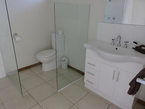 Airlie Beach Apartments - Accommodation Perth 4