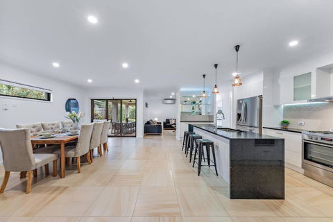 Airlie Beach Home - Accommodation Perth 3