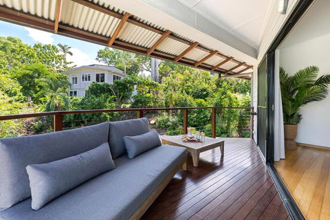 Airlie Views - Accommodation Perth 3